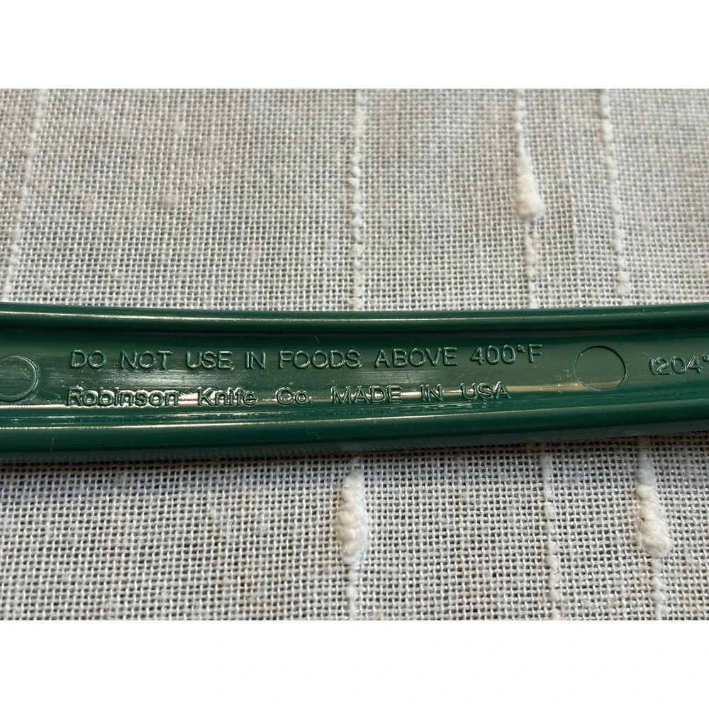 ULTRATEMP GREEN  1 SERRATED EDGE 2104-1 SOLID SPATULA TURNER  UTENSIL USA
